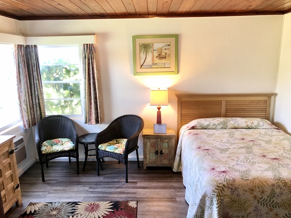 Standard Room Queen Bed X Photo 1