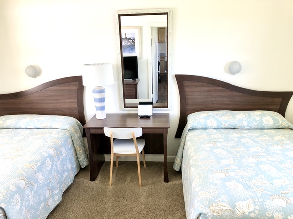 One Bedroom Apartment Photo 6