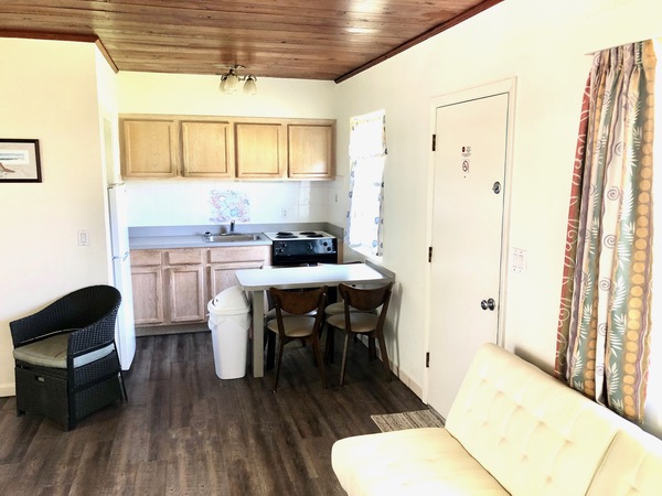 One Bedroom Apartment Photo 5