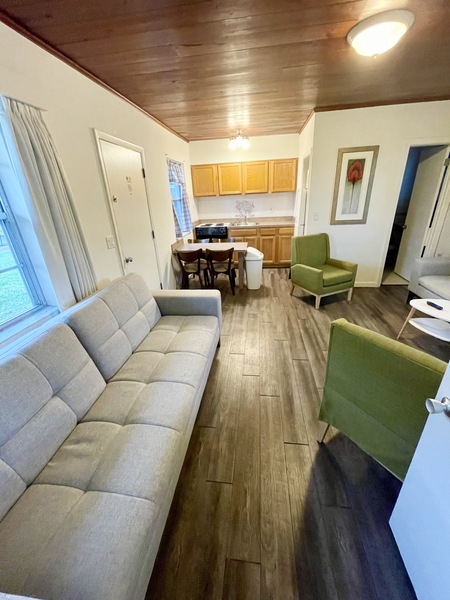 One Bedroom Apartment Photo 2