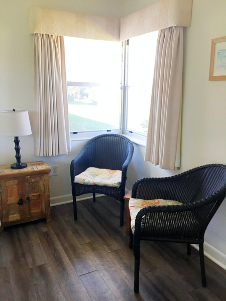 Limited Kitchen Efficiency - Queen Photo 5